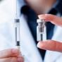 Кабмин утвердил Национальный план вакцинации от коронавируса в Украине на 2022 год